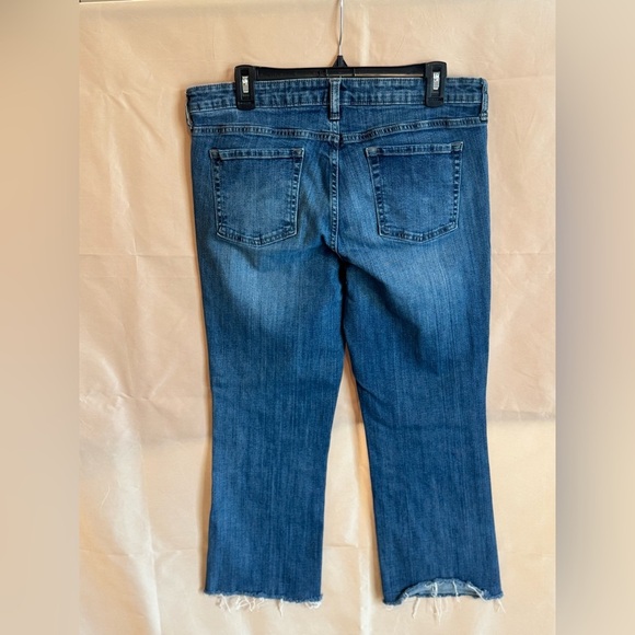 GAP Women's Cropped Ankle Jeans - Dark Blue - Picture 4 of 4